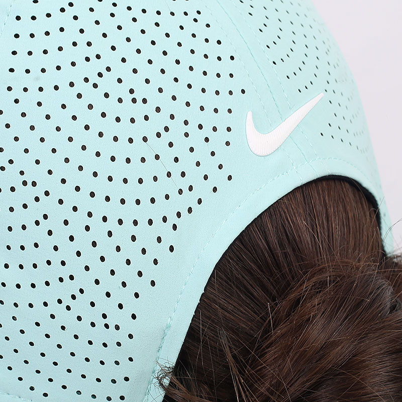 женская голубая кепка Nike AeroBill Heritage86 Women&#039;s Golf Hat BV1079-382 - цена, описание, фото 4